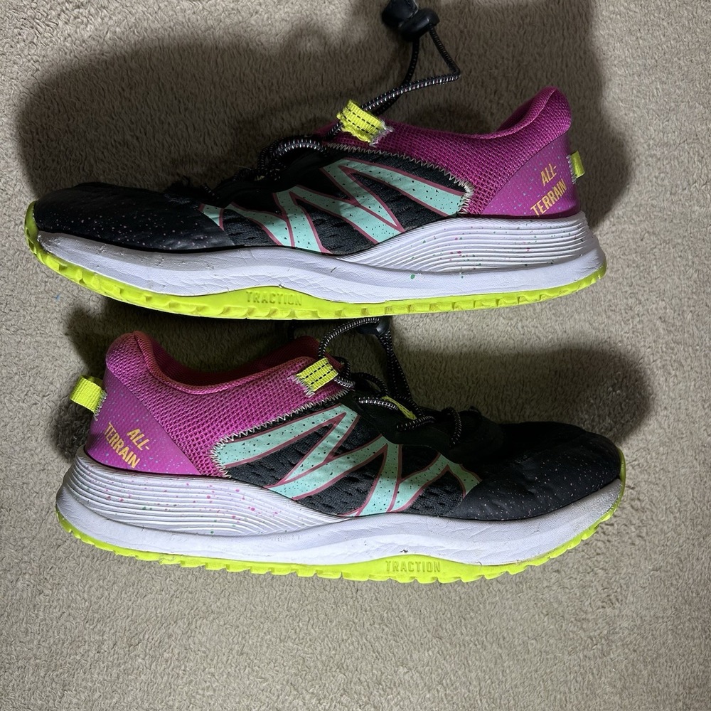 Avia All Terrain Trail Running Shoes Bungee Lace Black Pink Teal Youth Size 4